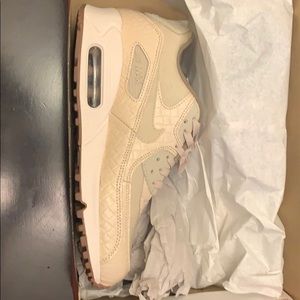 WMNS air max 90 perm